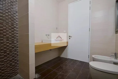 HUpWqu26PyHGrMJ4