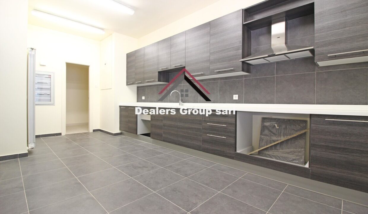 sea view apartment for sale in achrafieh (8)