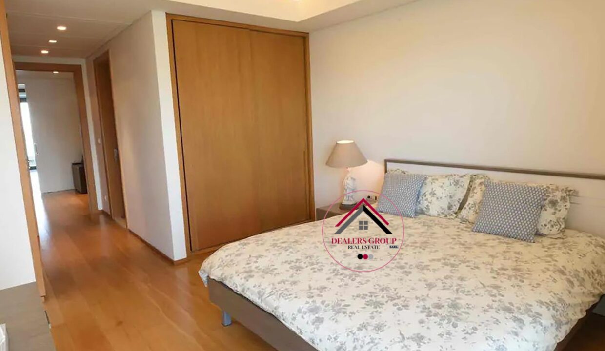 apartment sale raouche sea view