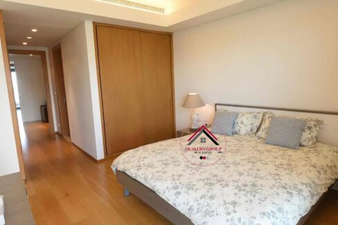 apartment sale raouche sea view