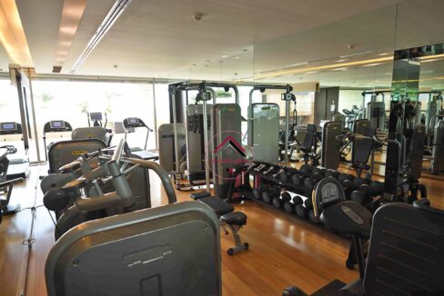 apartment sale raouche sea view