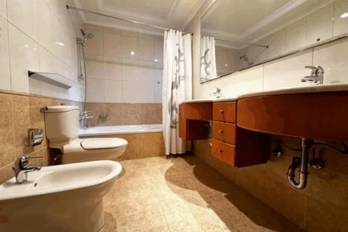 Rare Modern Apartment for Sale in the Heart of Achrafieh – Carré d'Or