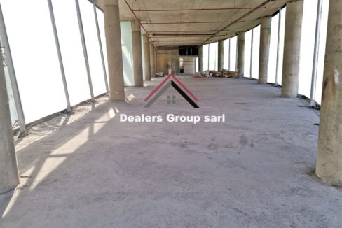 Spacious Shop for Sale in Ras Beirut in a Prime Location