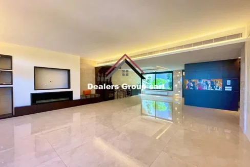 An Extraordinary Modern Apartment in Achrafieh