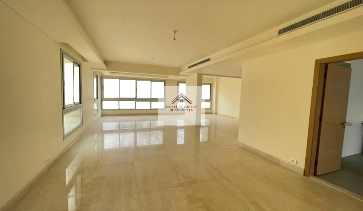 Luxury Apartment For Sale in Tallet El Khayat  -Cash