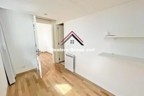 bedroom 00