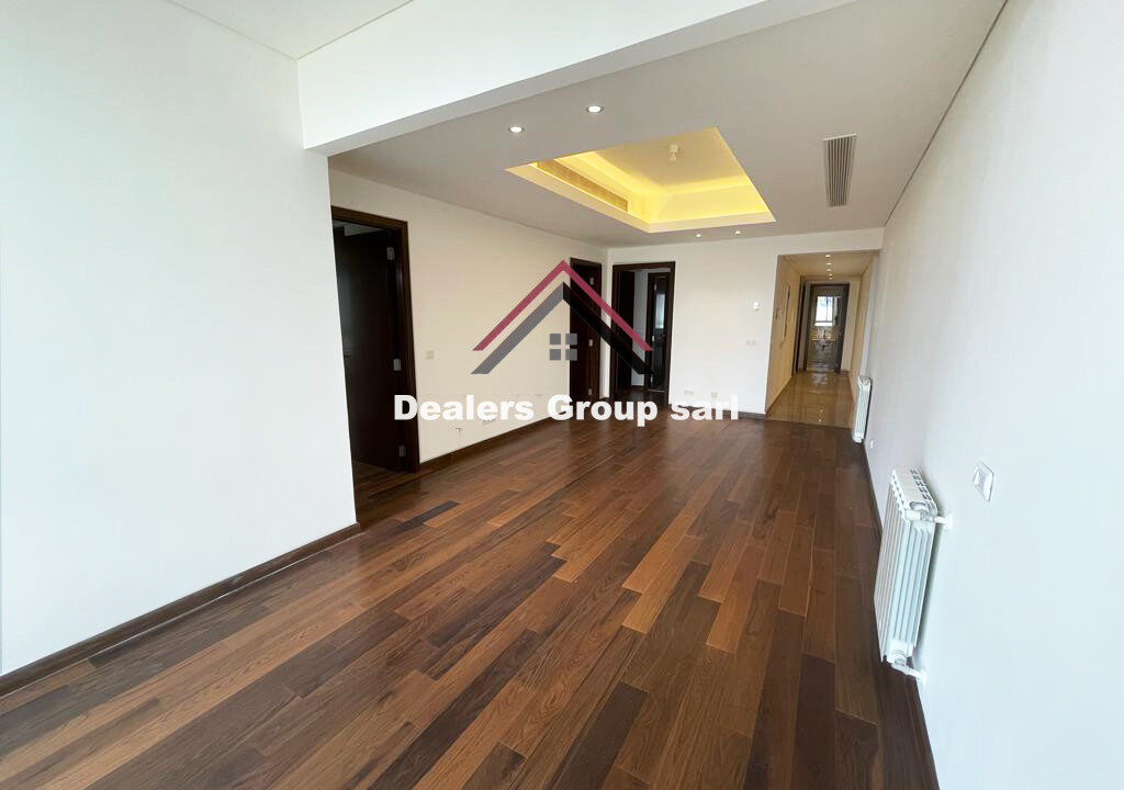 Marvelous Sapcious Apartment for Sale in Achrafieh