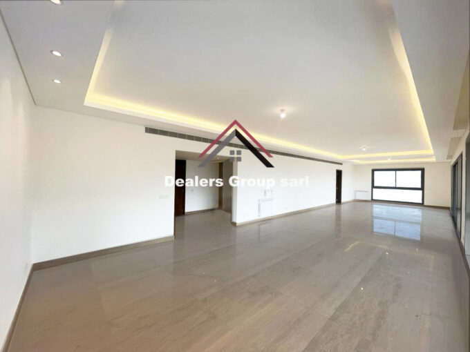 Marvelous Sapcious Apartment for Sale in Achrafieh