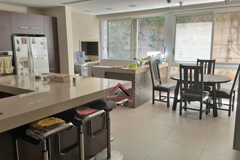 apartment for Sale in Ain El Mreisseh