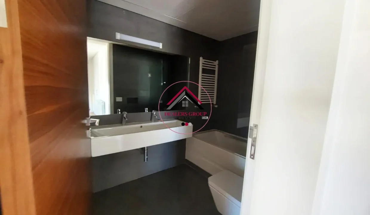 Duplex with Terrace for sale in Clemenceau