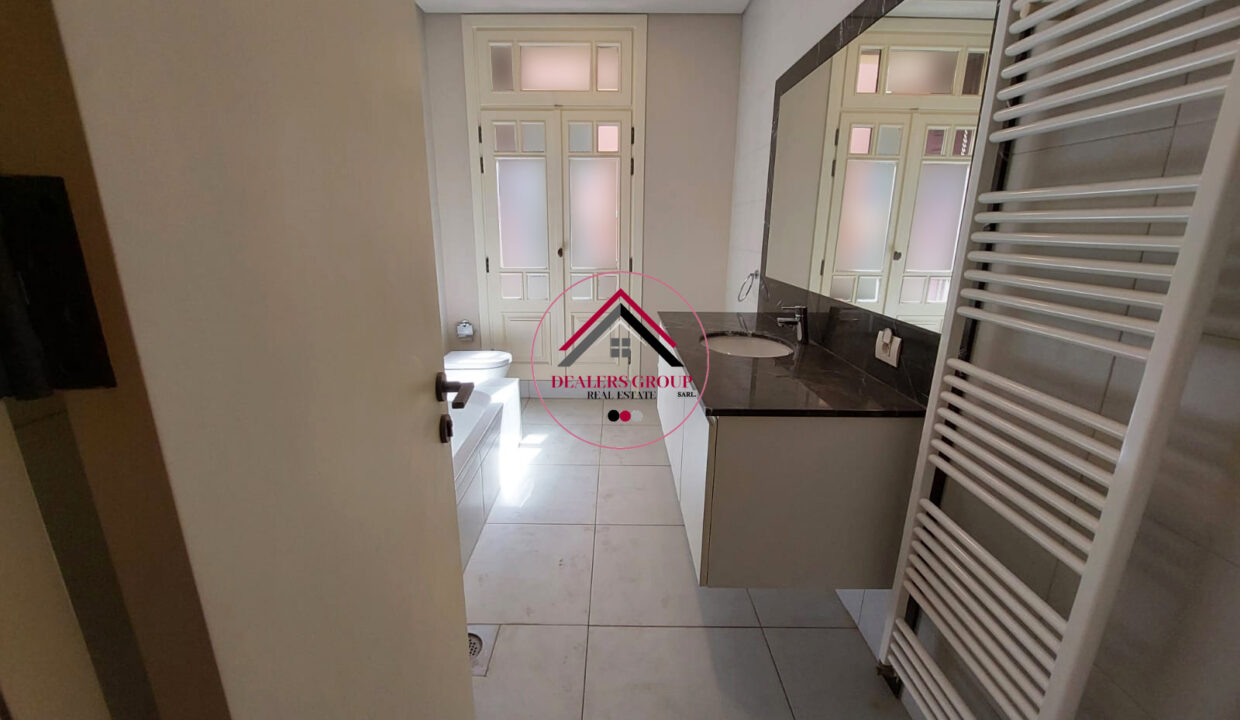 Secured Building ! Apartment for Sale in Clemenceau