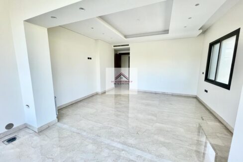 Sapcious Apartment for Sale in Jnah