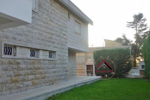 Immaculate Villa for Sale in Kfardebian Offers Great Lifestyle Convenience