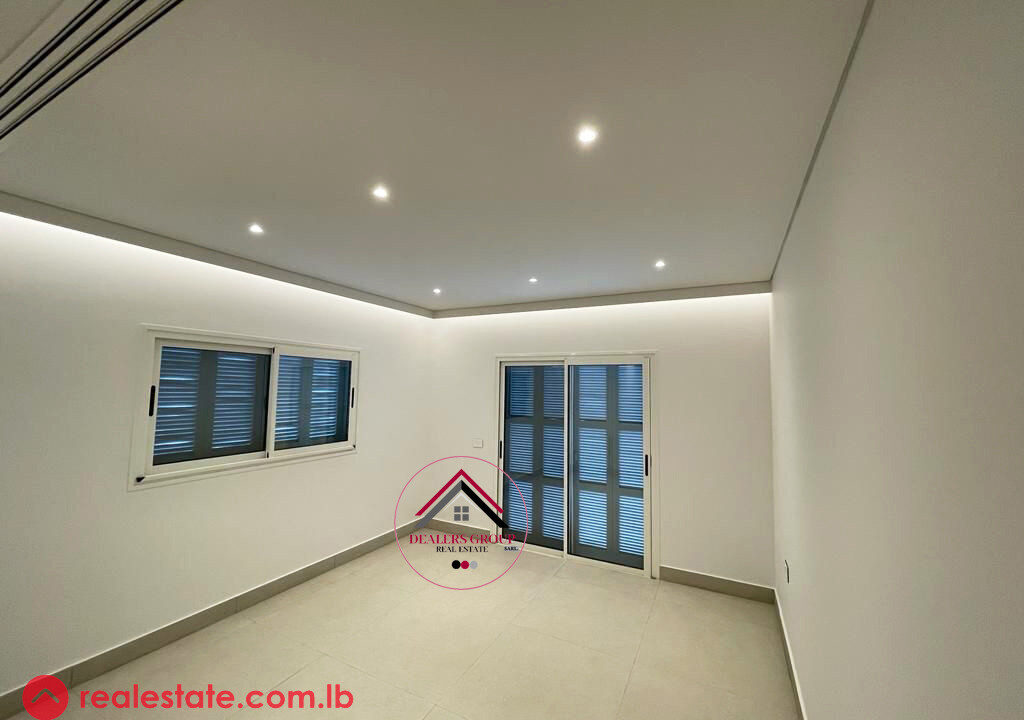 Modern Lifestyle Apartment with Private Terrace For Sale in Downtown