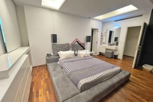 Apartment for sale in raouche