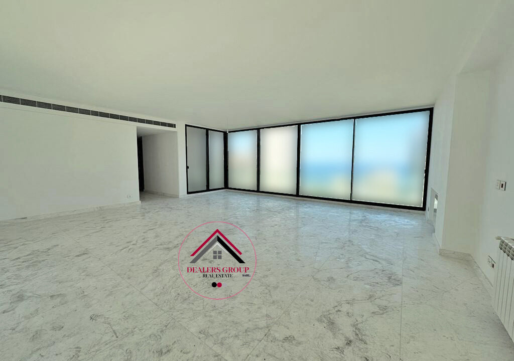 Modern Apartment for sale in Ain El Mreisseh with Sea View