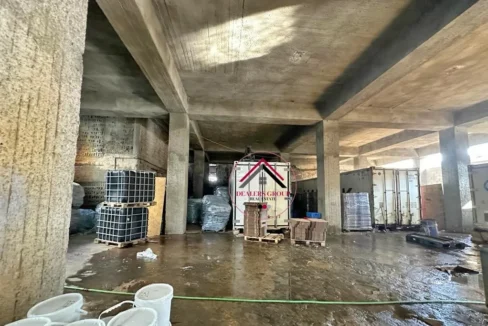 Spacious Warehouse for sale in Karantina