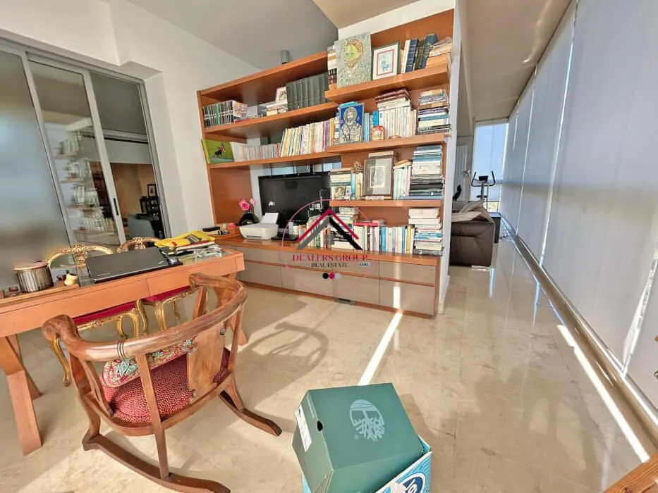 Super deluxe apartment for sale in Clemenceau