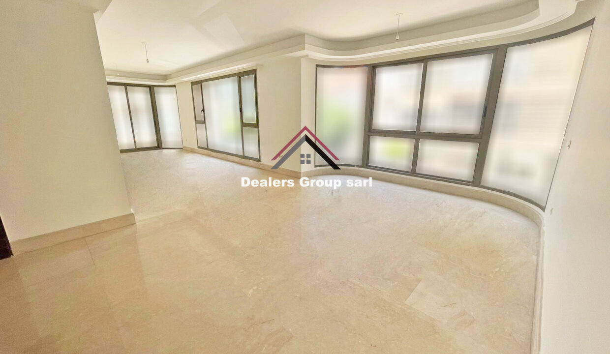 Apartment for Sale in Ain EL Mreisseh