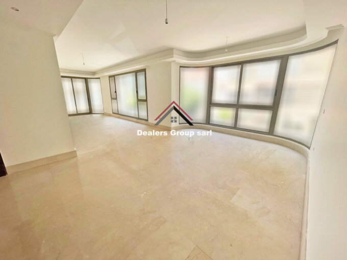 Apartment for Sale in Ain EL Mreisseh