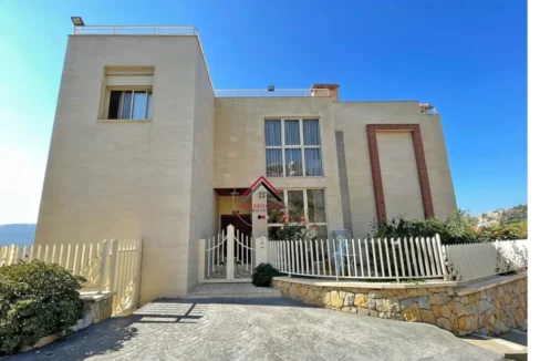 Feel at home ! Deluxe Villa for sale in Broummana