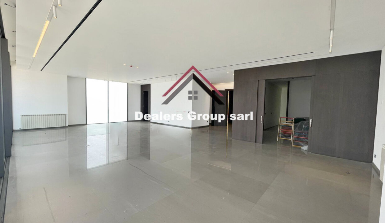 Elegant Exquisite Apartment for Sale in Achrafieh