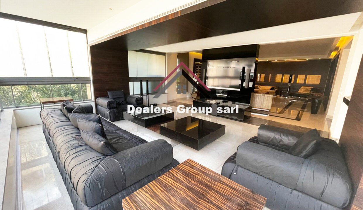 Spacious Deluxe apartment for Sale in Achrafieh