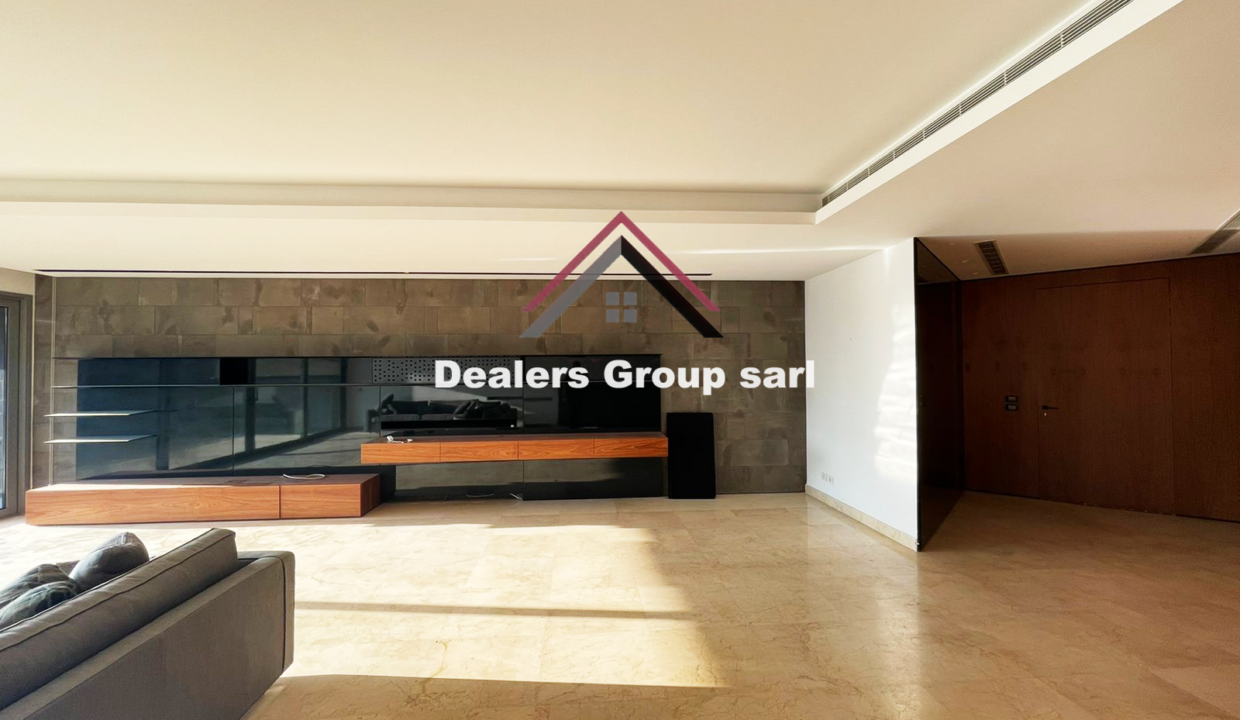 Elegant Modern Apartment For Sale in Achrafieh