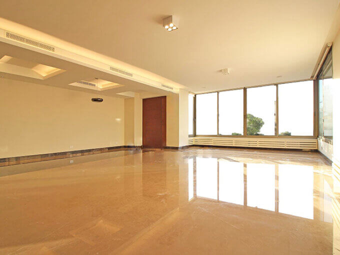 Fully Upgraded Apartment For Sale in Ras Beirut