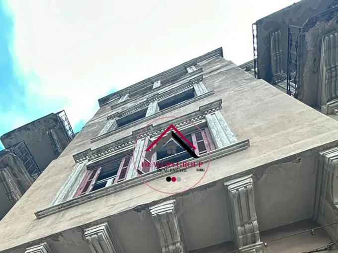 Prime location building for sale in saifi