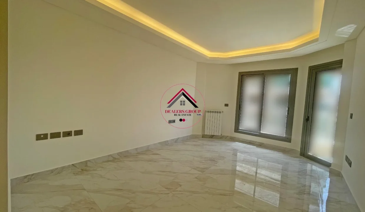 Sea View Deluxe Apartment for sale in Raouche