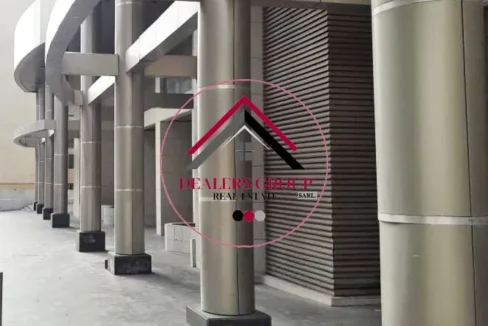 Mall / Warehouse for sale in Tallet el Khayat