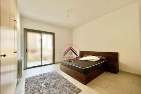 apartment for sale in Gemayze with sea view