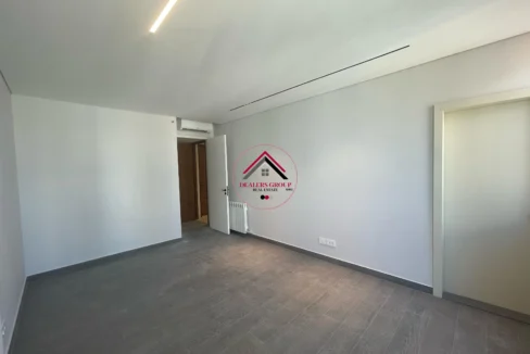 Prime Location Apartment for sale in Clemenceau