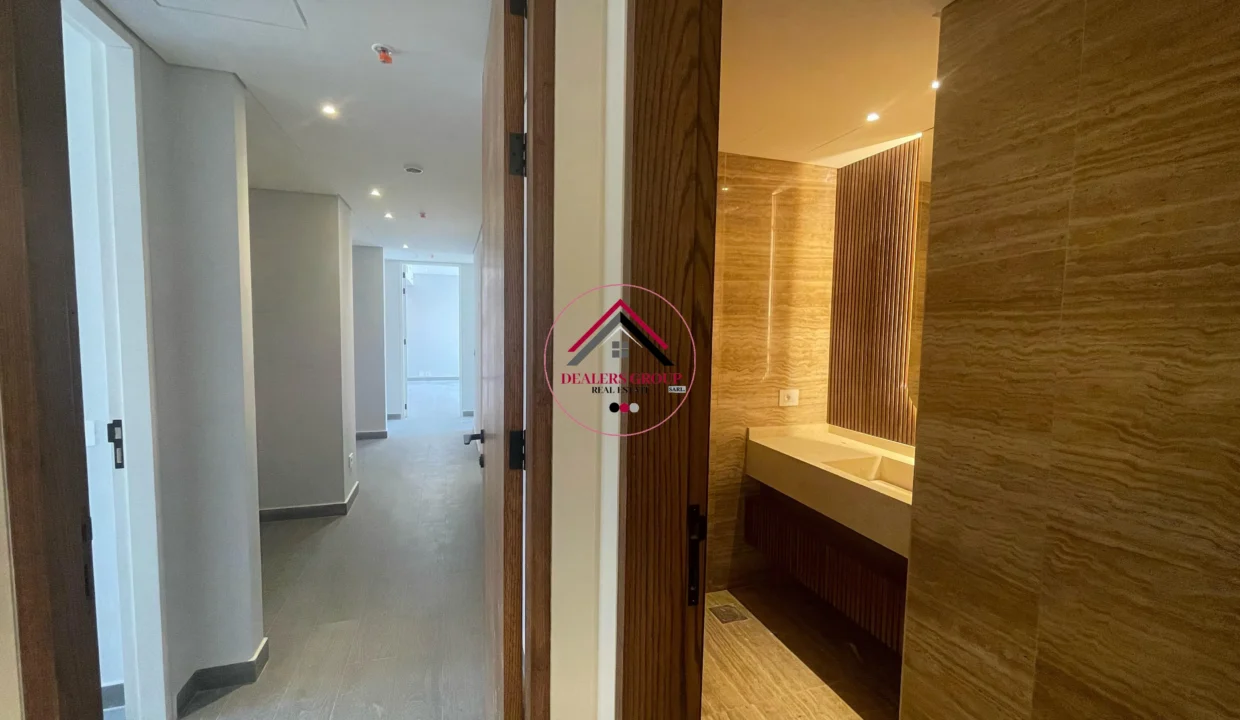 Prime Location Apartment for sale in Clemenceau