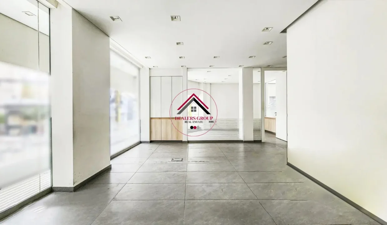 Prime Location Elegant Shop for sale in Achrafieh