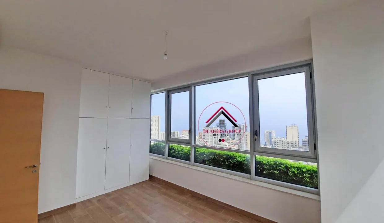 Sea View High Floor Apartment for sale in Hamra - Beirut