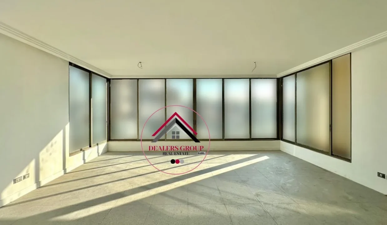 Private Rooftop Terrace ! Deluxe Apartment for sale in clemenceau.