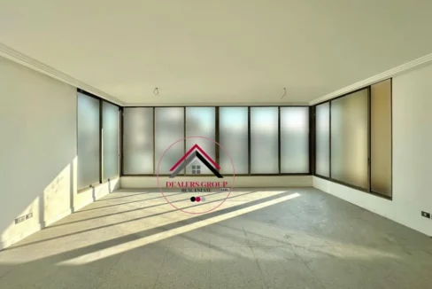 Private Rooftop Terrace ! Deluxe Apartment for sale in clemenceau.