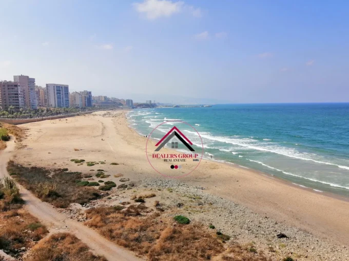 Prime Location Land for sale in Ramlet el Bayda
