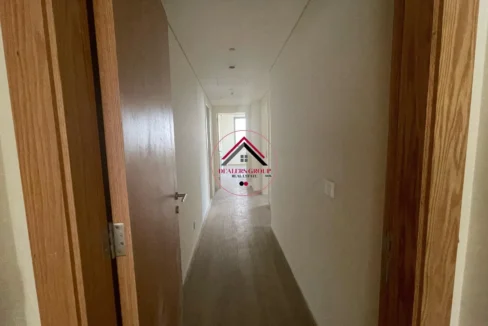 Deluxe Modern Apartment for sale in Ain EL Mreisseh