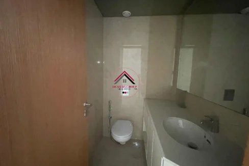 Deluxe Modern Apartment for sale in Ain EL Mreisseh