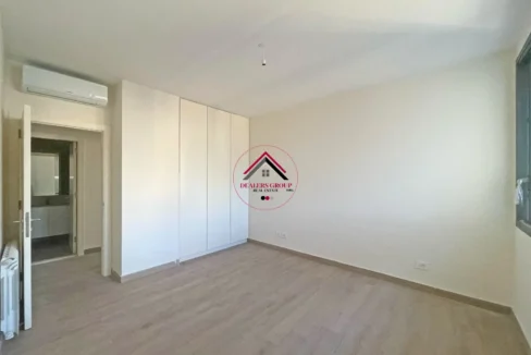 Deluxe Modern Apartment for sale in Ain EL Mreisseh