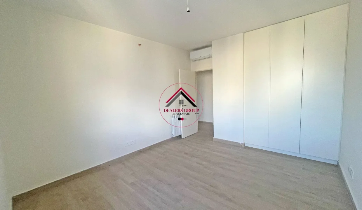 Deluxe Modern Apartment for sale in Ain EL Mreisseh