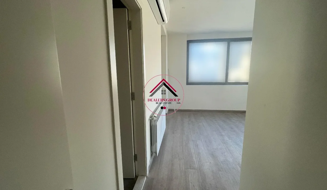 Deluxe Modern Apartment for sale in Ain EL Mreisseh