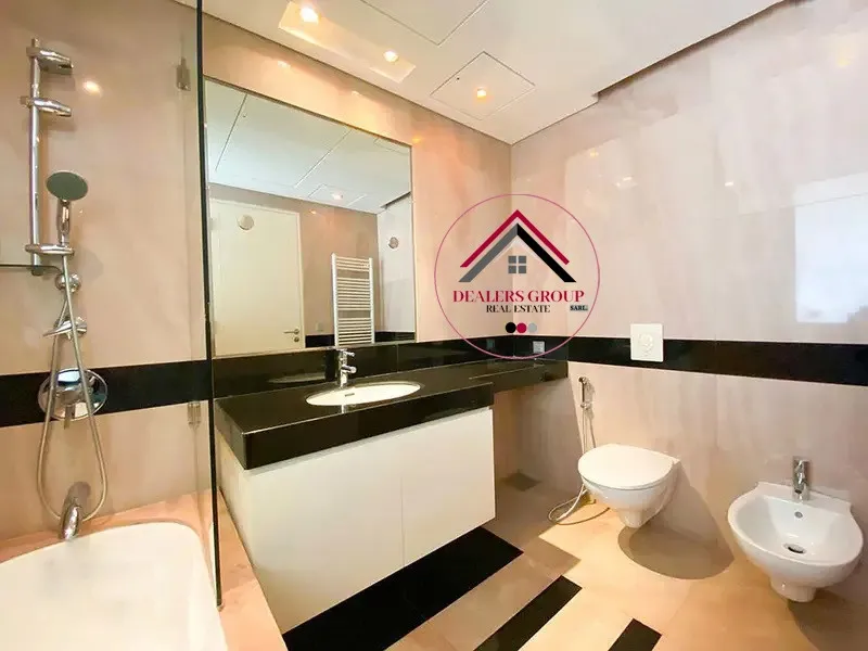 Prestigious Deluxe Apartment for sale in Downtown Beirut with Sea view