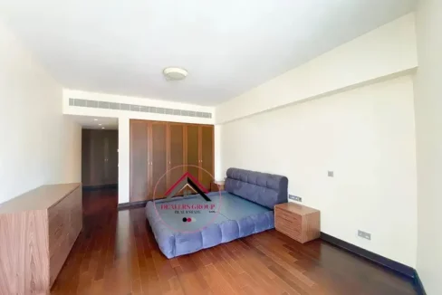 Prestigious Deluxe Apartment for sale in Downtown Beirut with Sea view