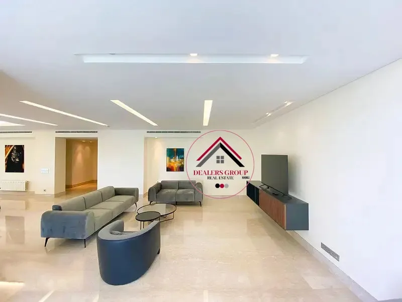 Prestigious Deluxe Apartment for sale in Downtown Beirut with Sea view