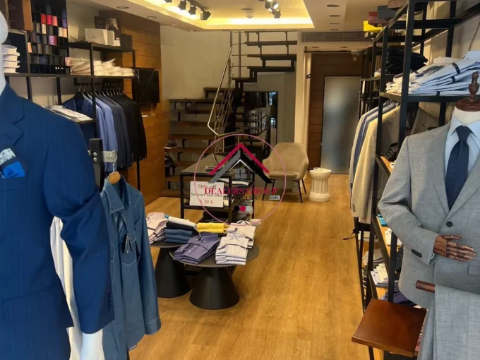 Prime Location Shop for sale in Hamra - Ras Beirut