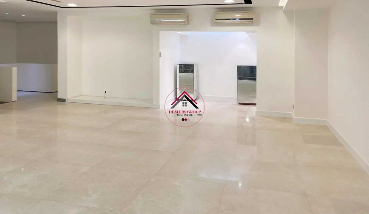 Shop for sale in Verdun in a Prime Location